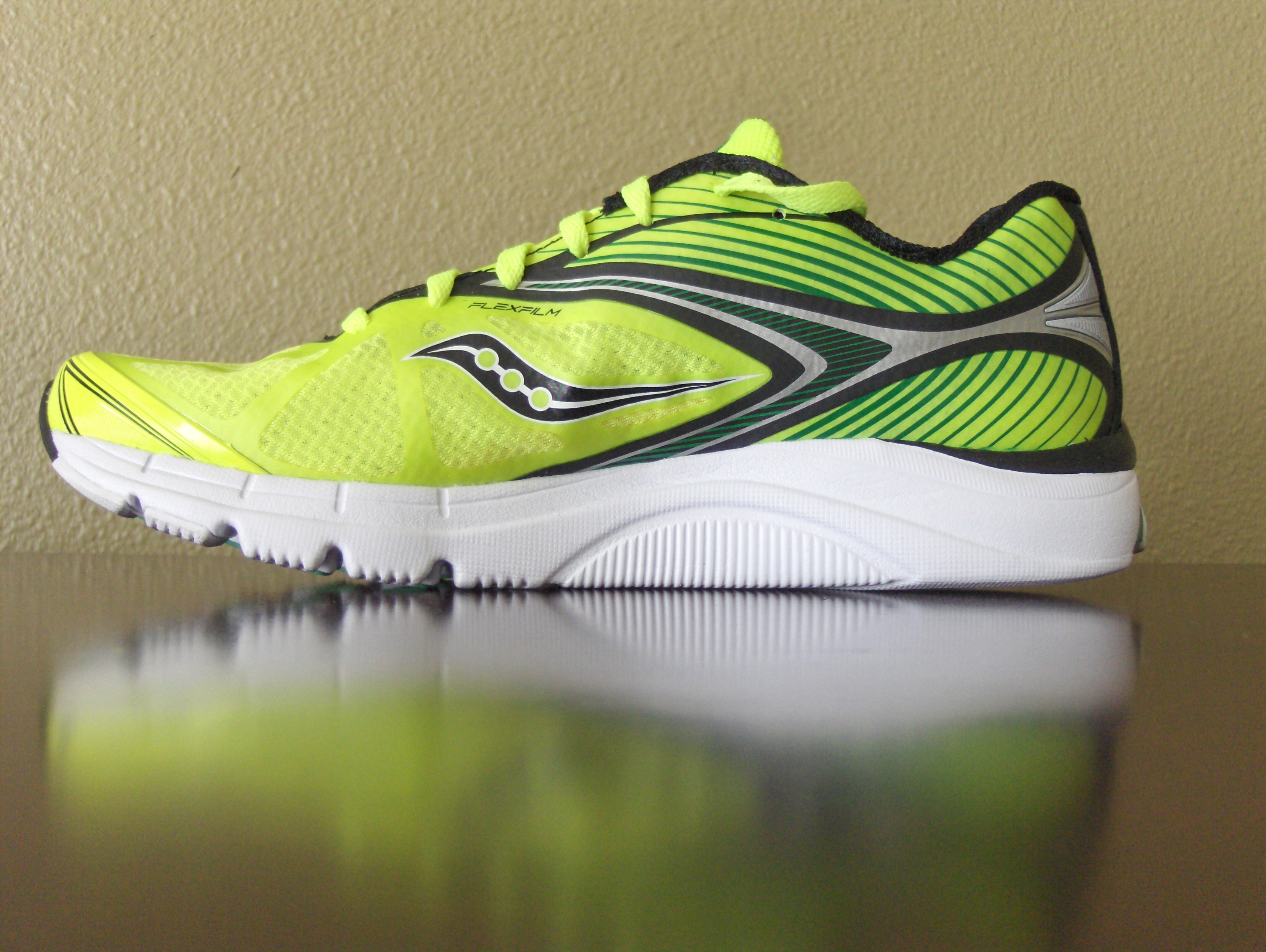saucony powergrid kinvara 4 running shoes review